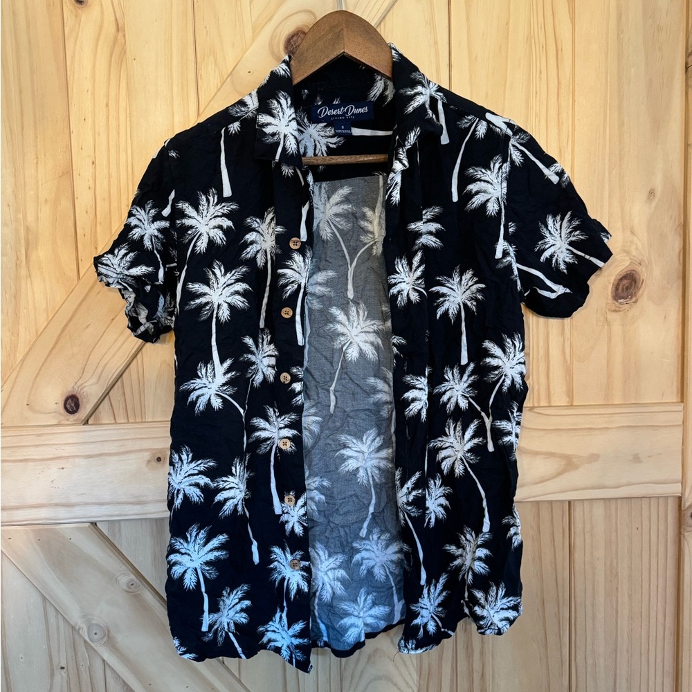 Men's Black Palm Tree Print Casual Shirt